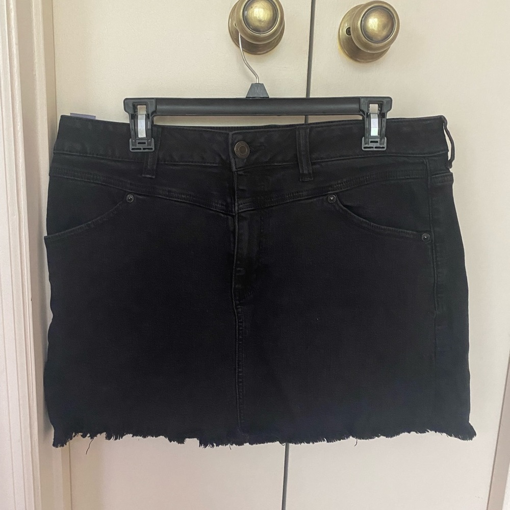 American Eagle Black Jean Skirt